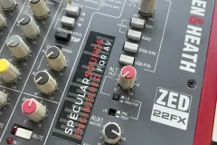 Specular-Sounds-ah-desk-2