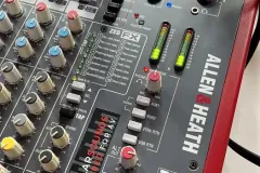 Specular-Sounds-ah-desk
